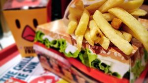 Frytki na burgerze