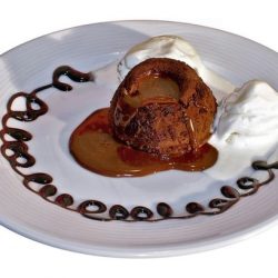 Domowy karmel do deserów